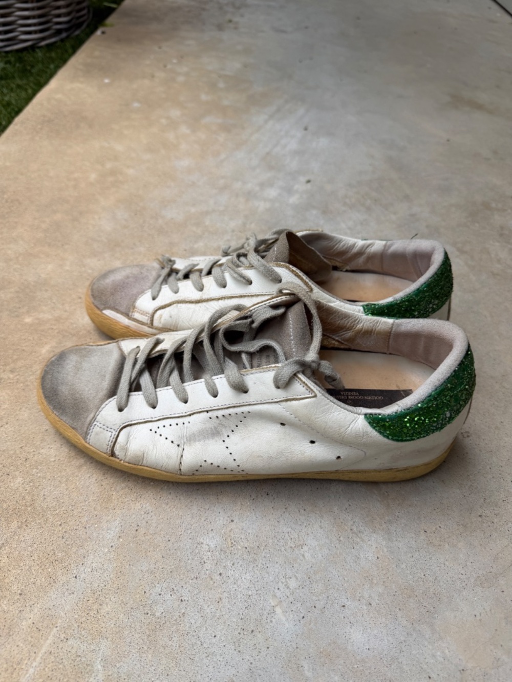 Golden Goose Super Star Leather Sneakers with Green Glitter backs -40
